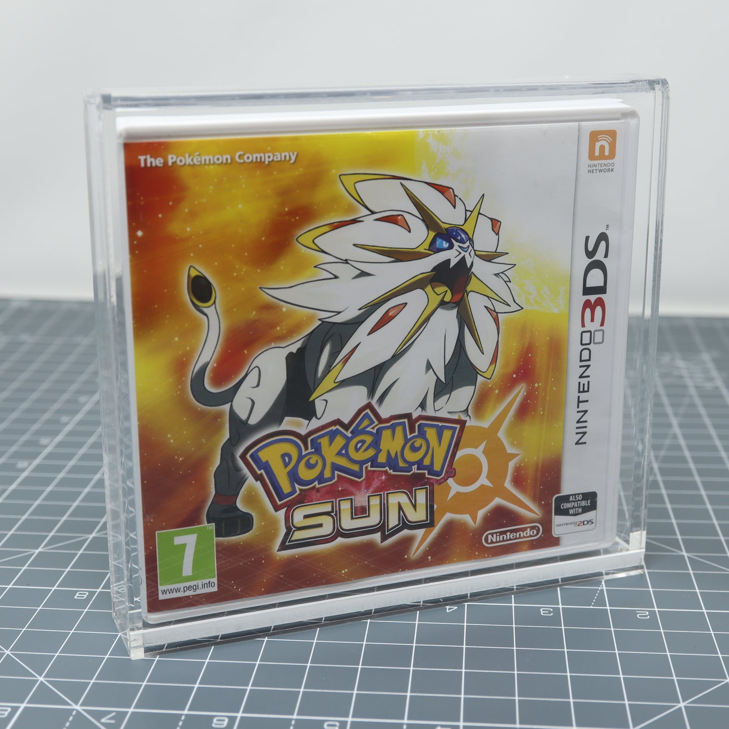 Nintendo 3DS Game - Display Capsule