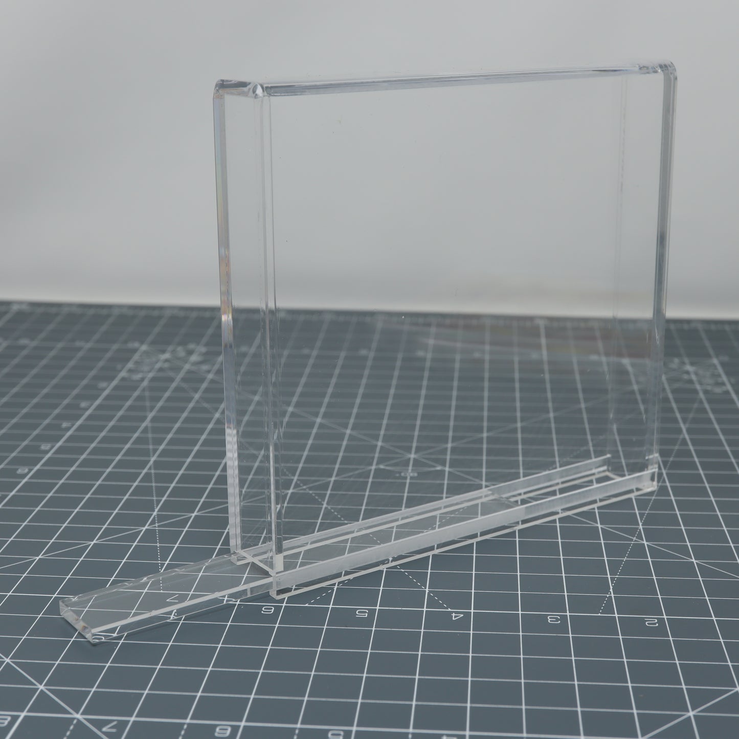 Nintendo 3DS Game - Display Capsule