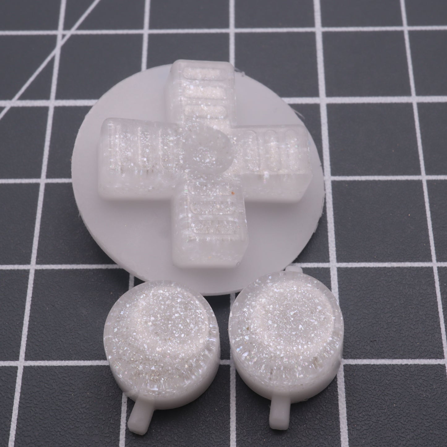 Game Boy DMG - Custom Button - Pearl White