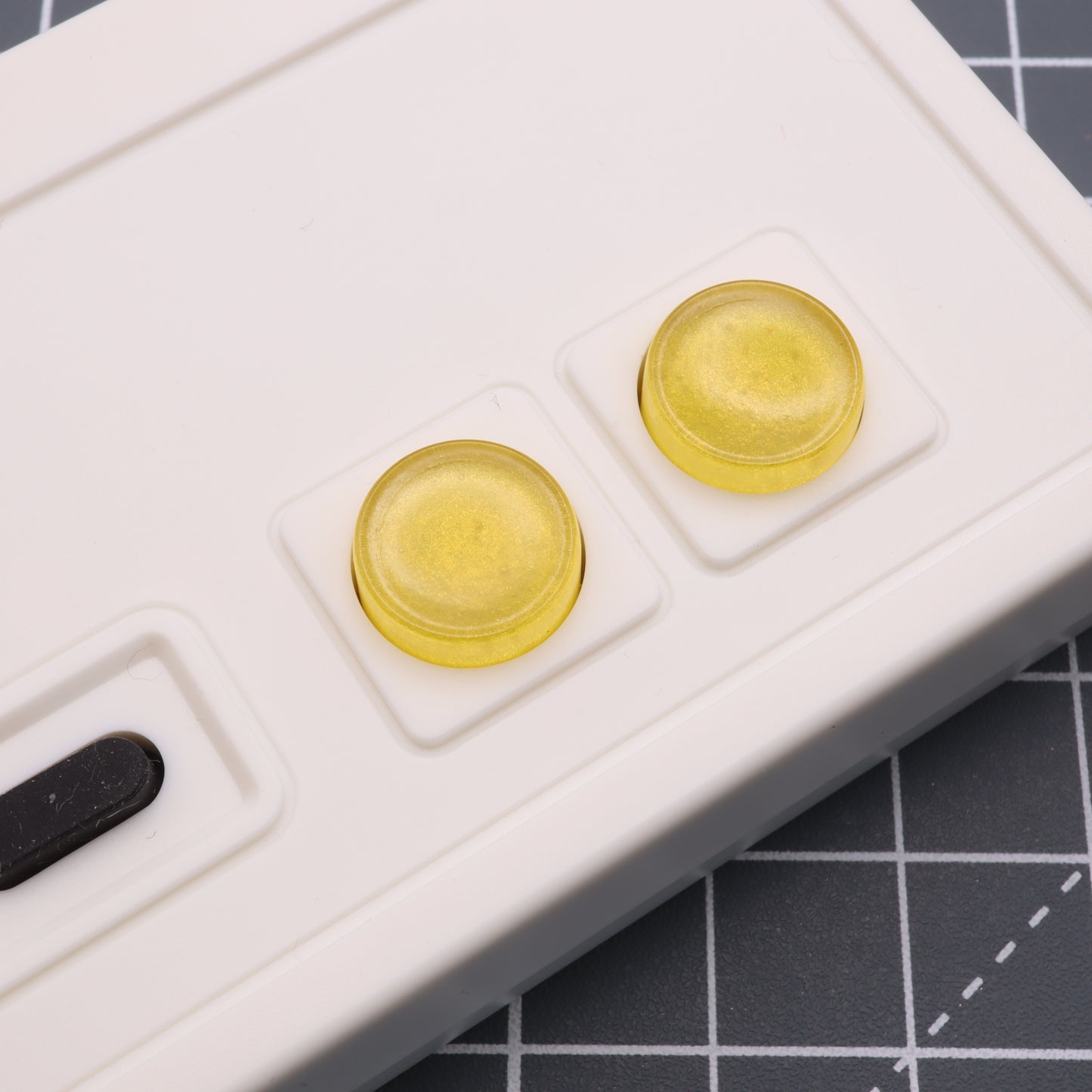 Nintendo NES - Custom Button - Lemon Candy