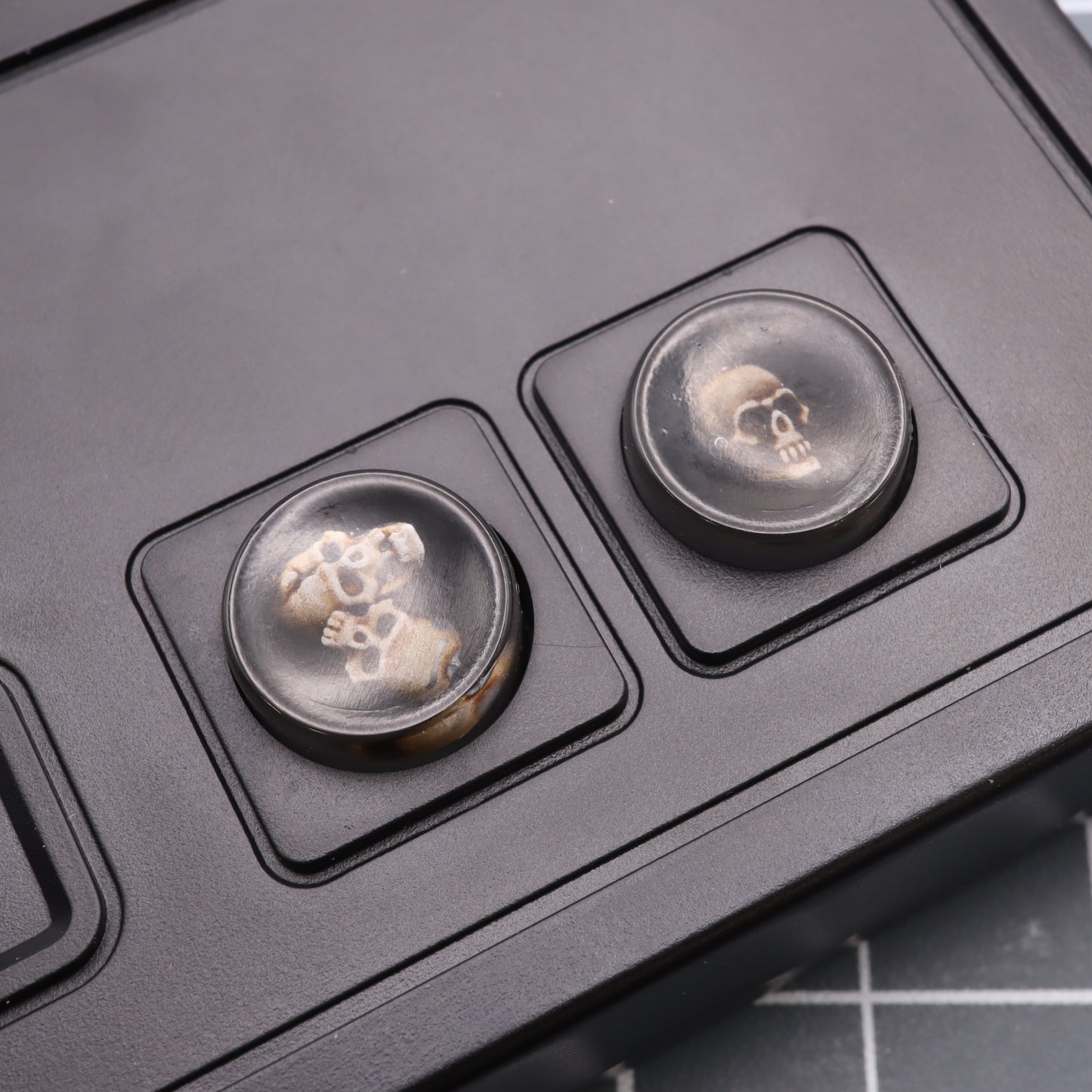 Nintendo NES - Custom Button - Skulls