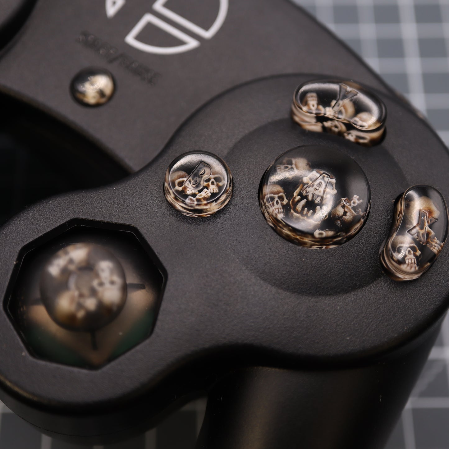 GameCube - Custom Button - Skulls