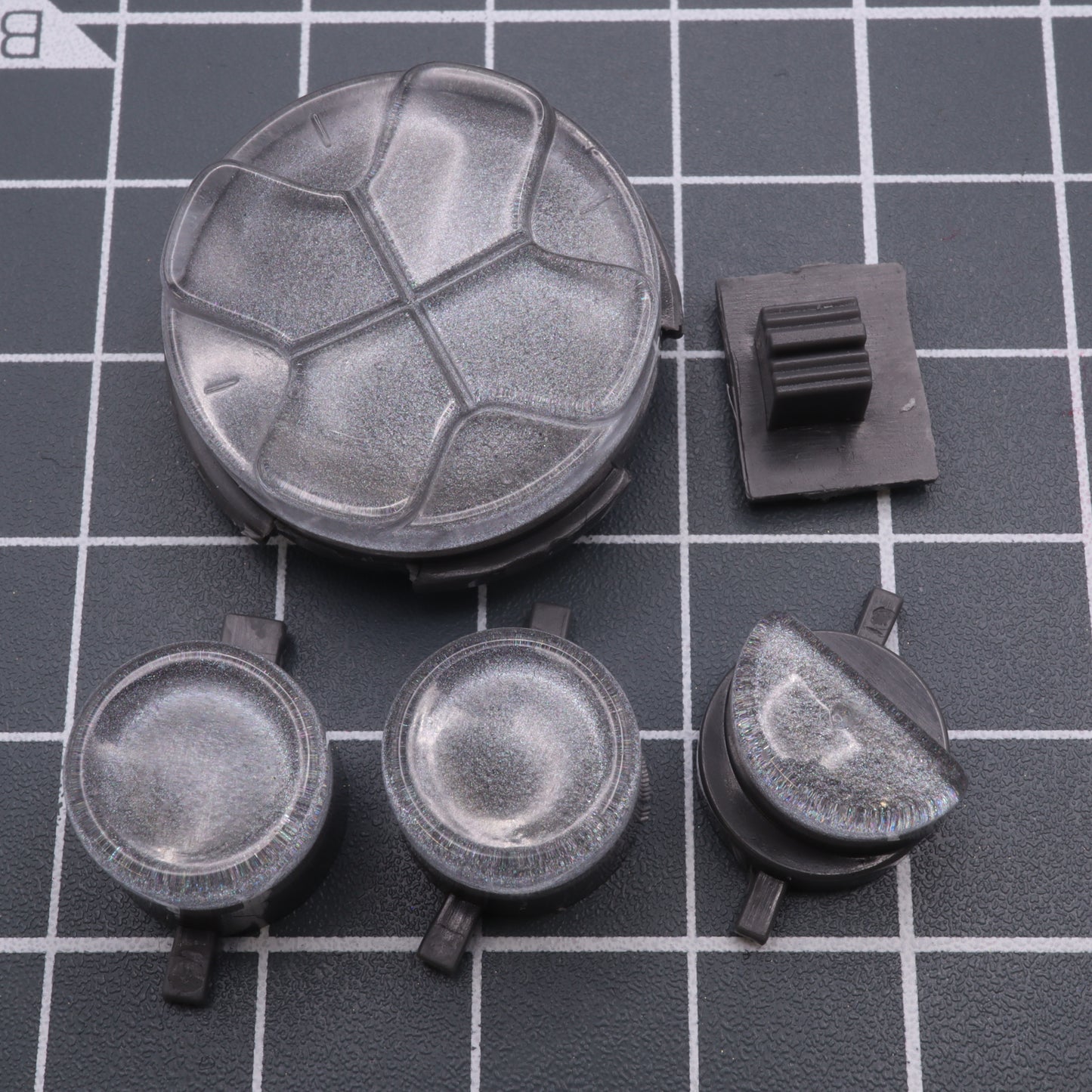Sega Game Gear - Custom Button - Metallic Silver