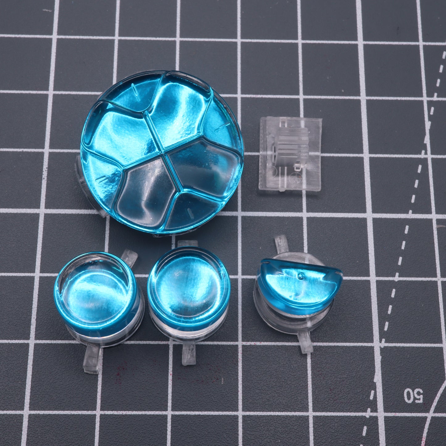 Sega Game Gear - Custom Button - Chrome Blue