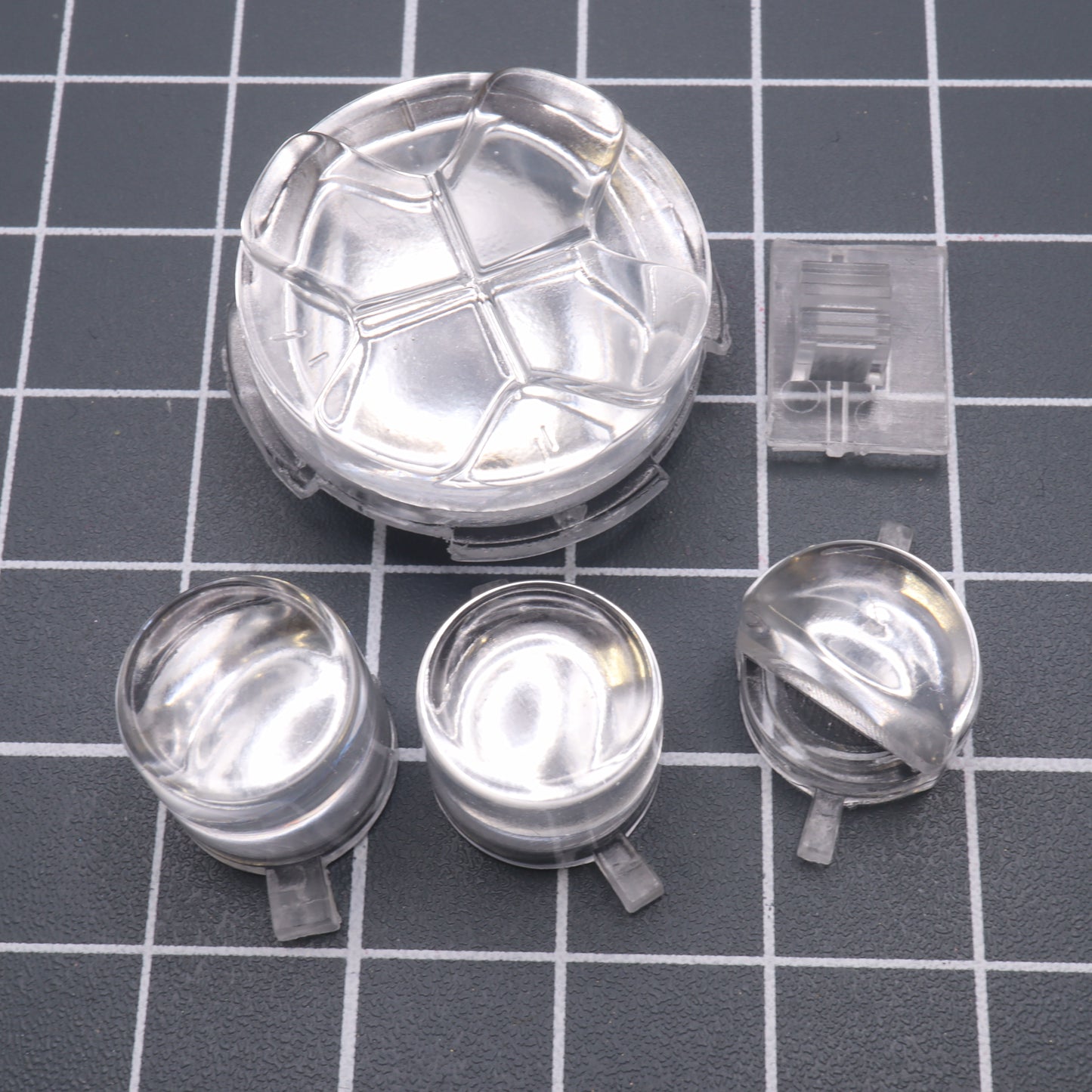 Sega Game Gear - Custom Button - Chrome