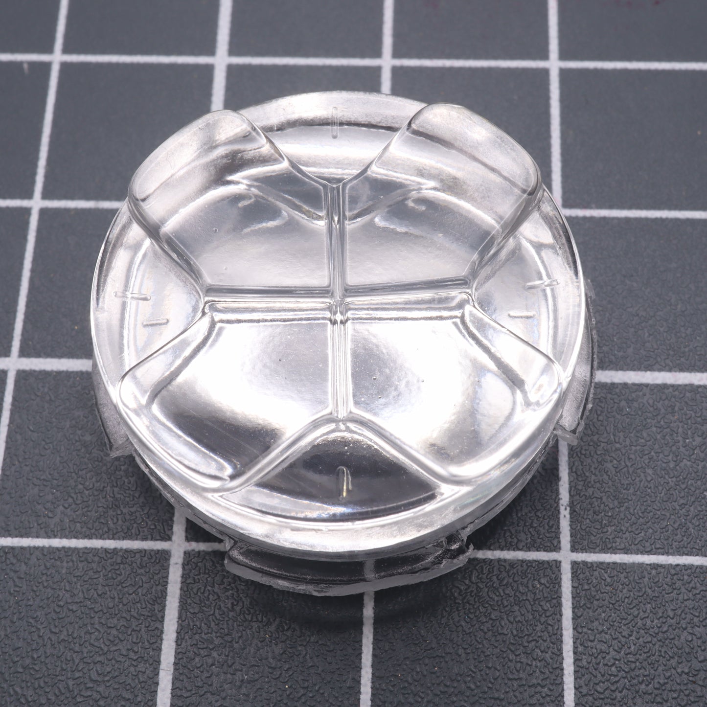 Sega Game Gear - Custom Button - Chrome