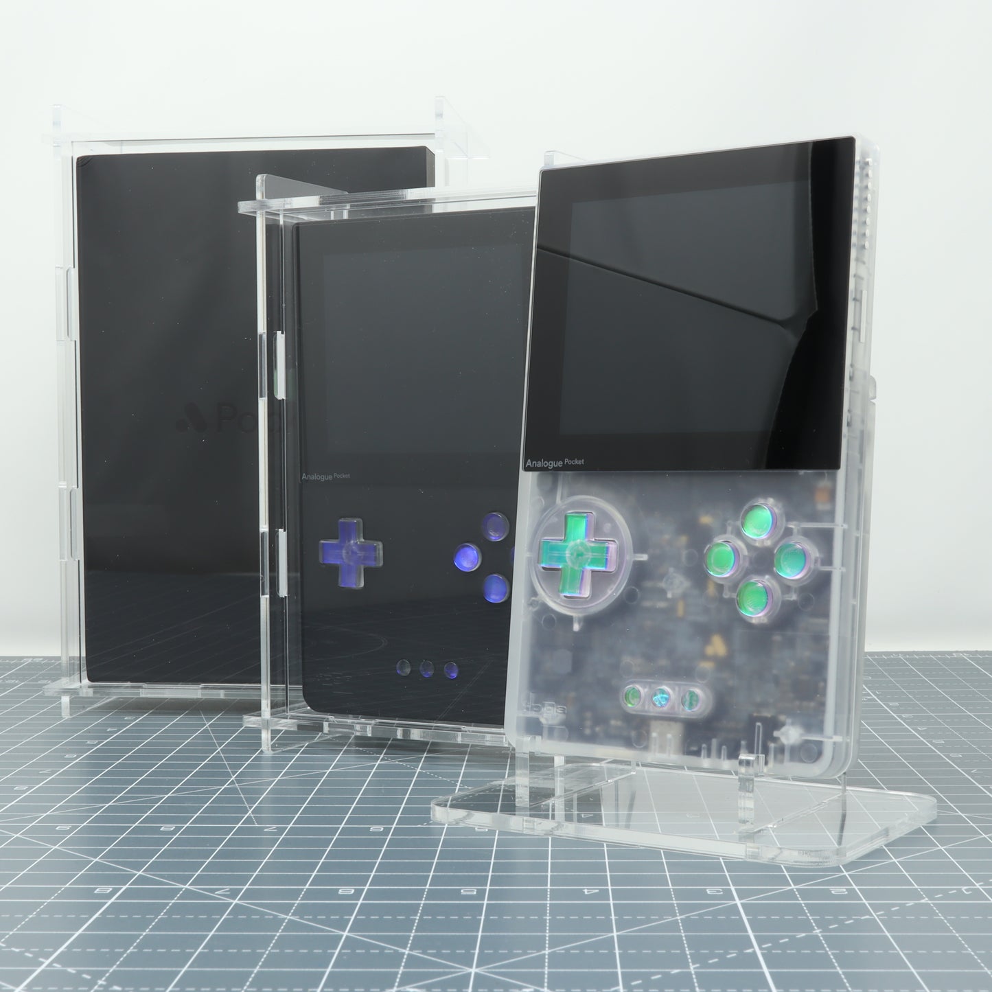 Analogue Pocket Acrylic Stand