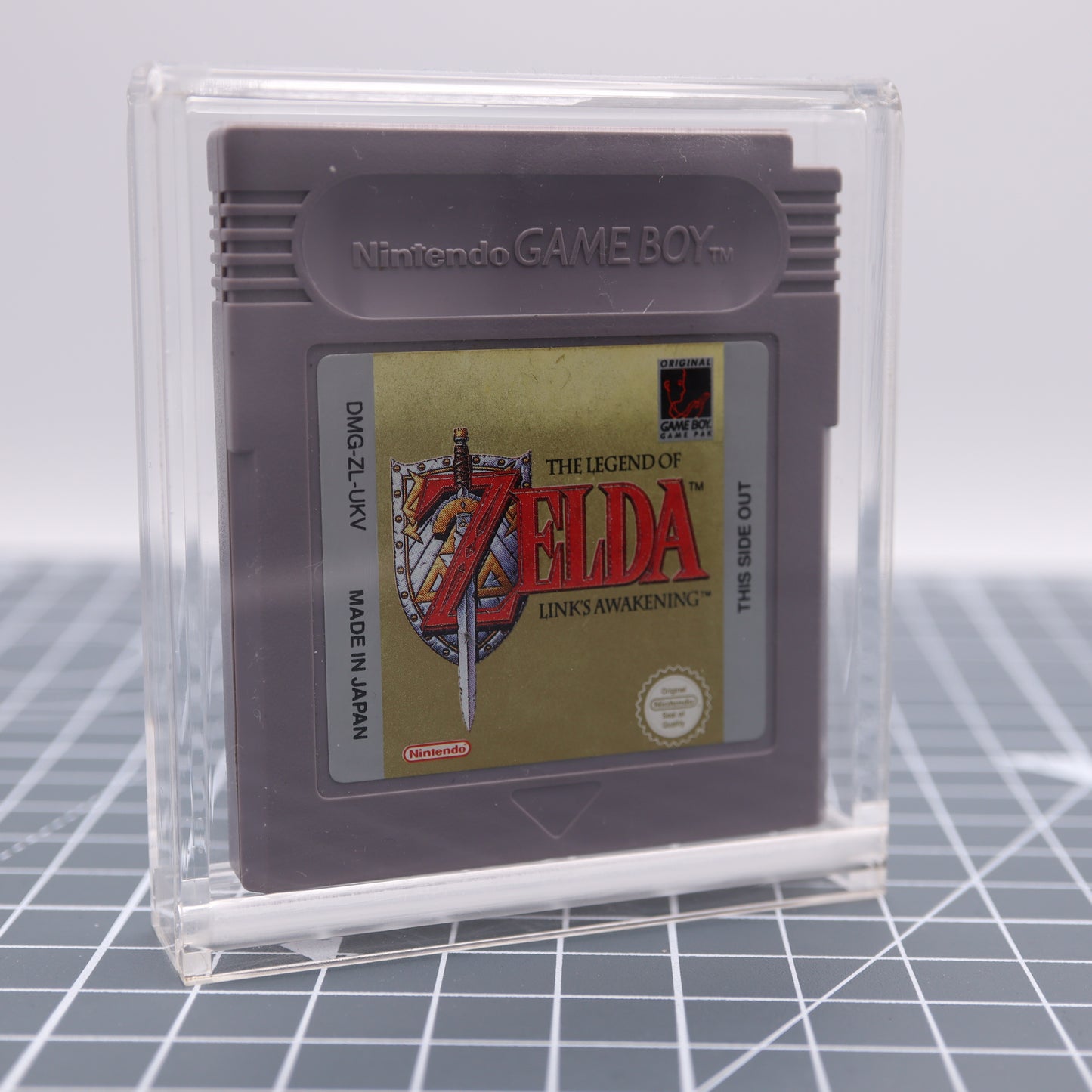 Game Boy Game Cart - Display Capsule
