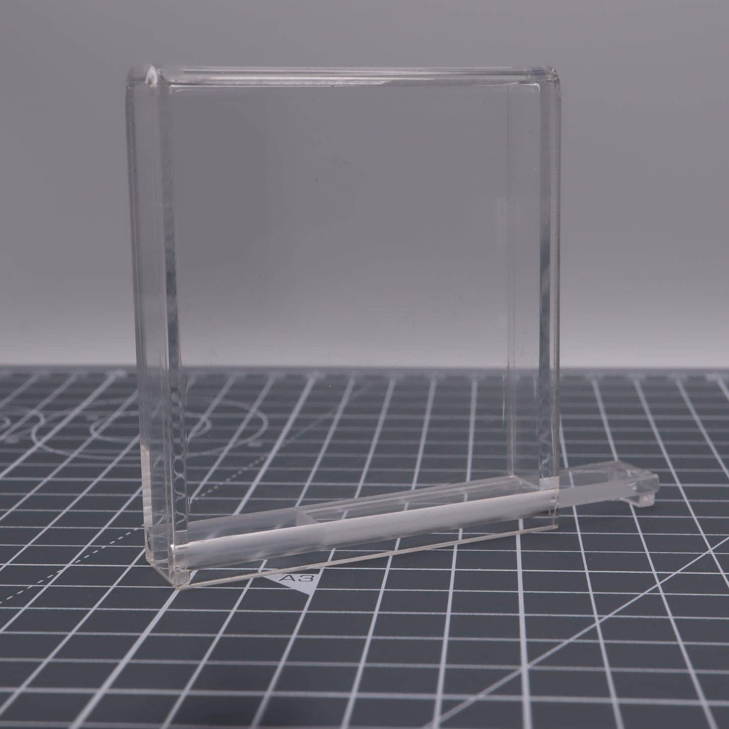 Game Boy Game Cart - Display Capsule