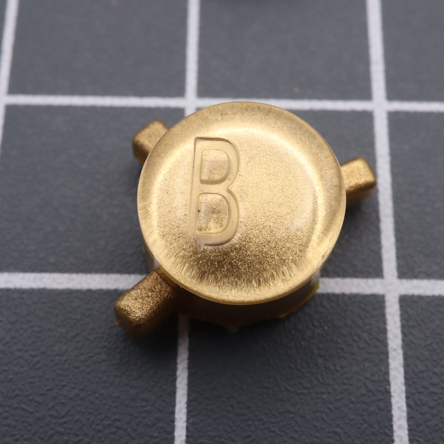 Game Boy Color - Custom Button - Metallic Gold