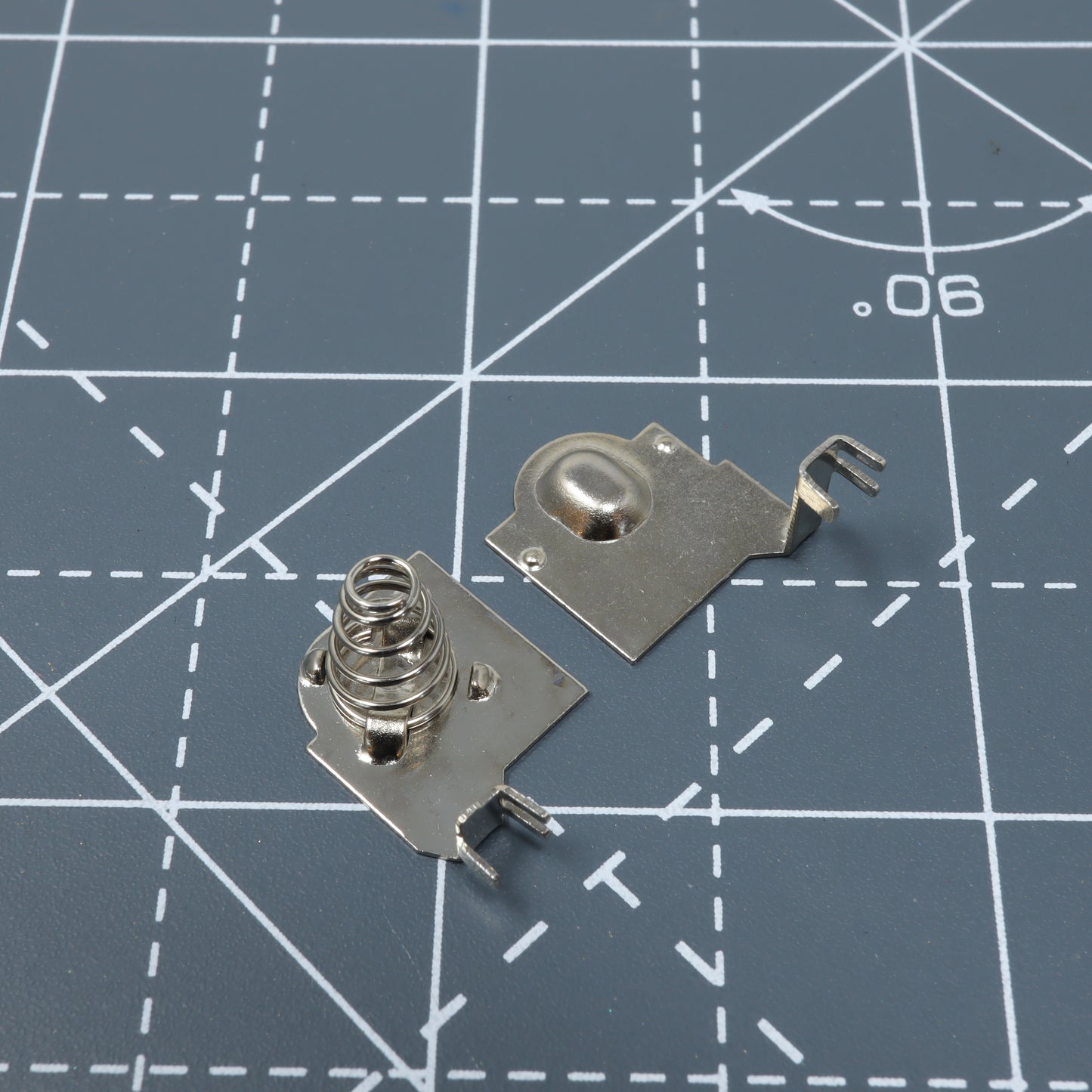 Game Boy Color - Parts - Battery Contacts