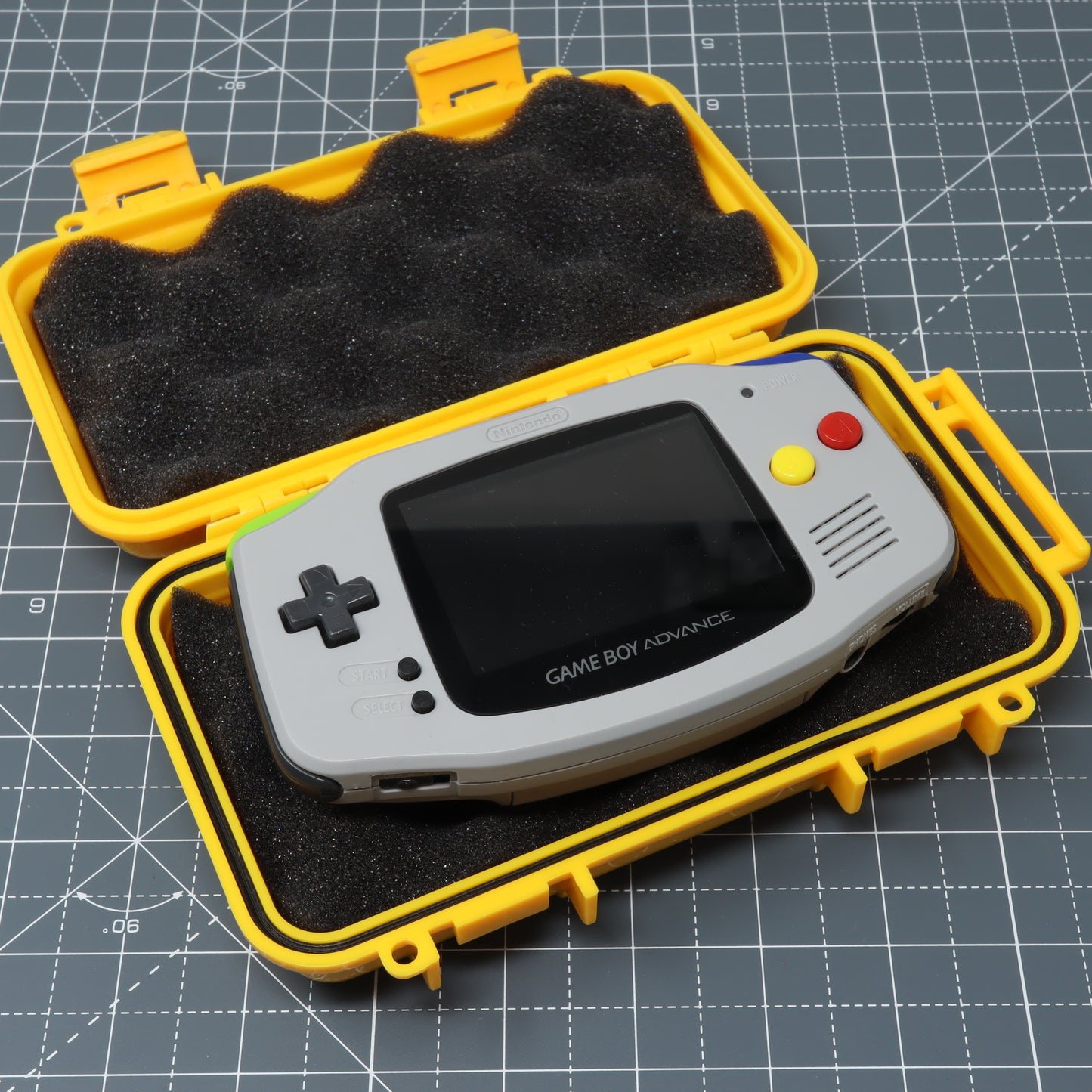 Game Boy Pocket, Color & Advance - Parts - ABS Hard Case Yellow