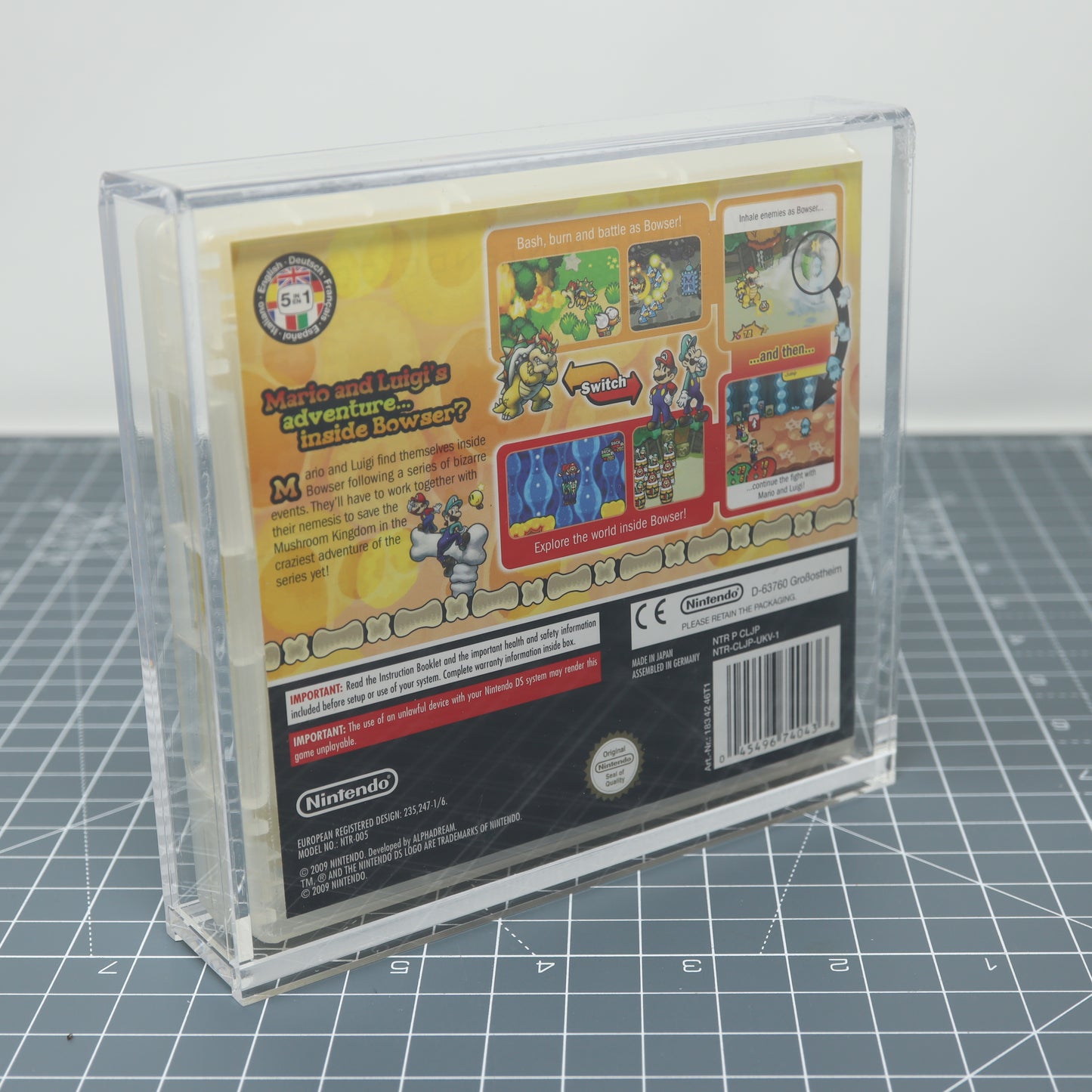 Nintendo DS Game - Display Capsule