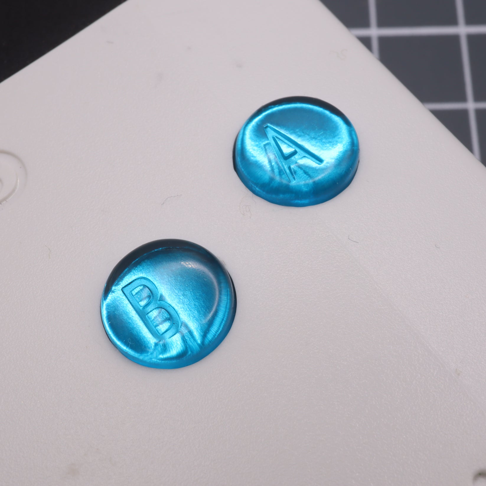 Game Boy Color - Custom Button - Chrome Blue – Labfifteenco