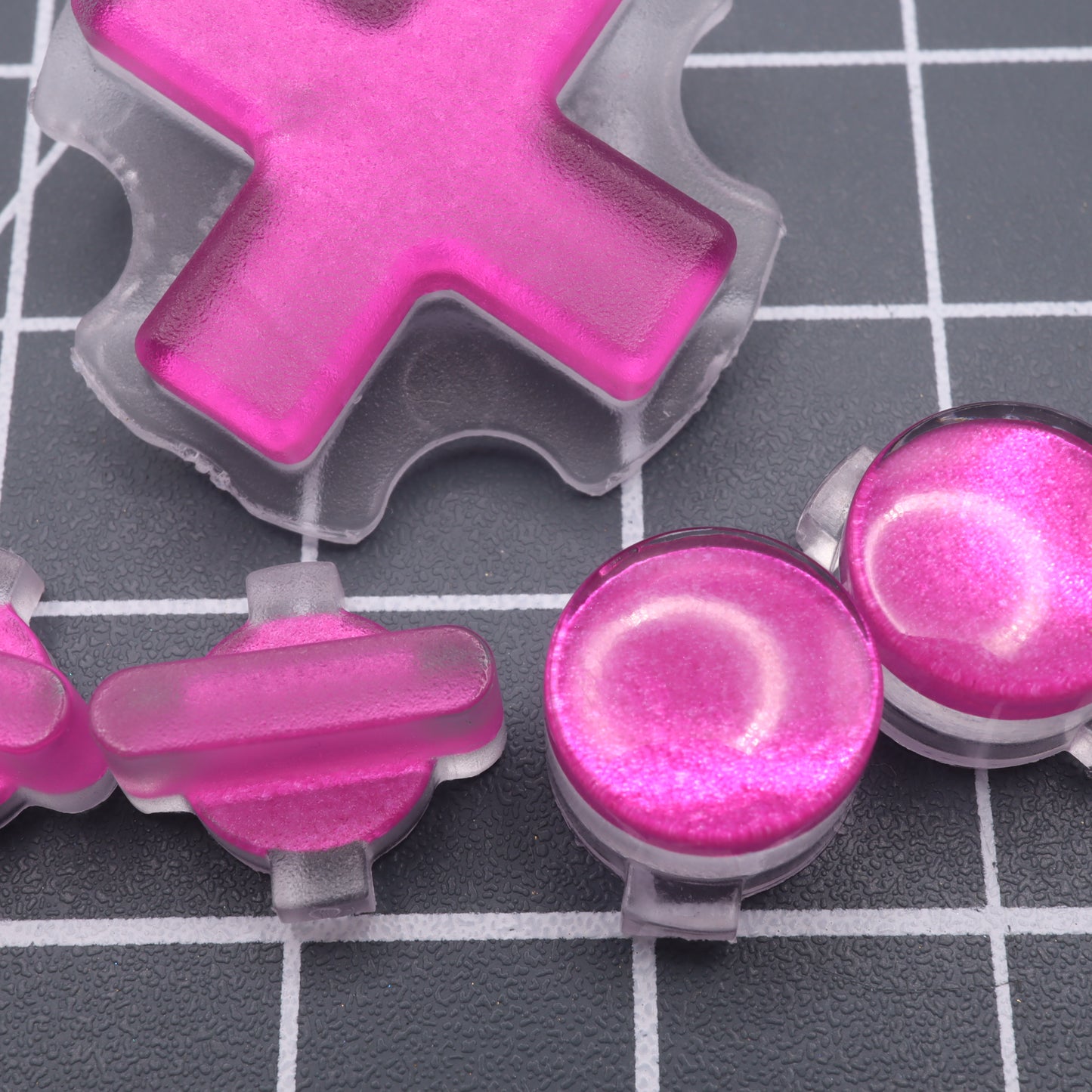 Modretro Chromatic - Custom Button - Chrome Pink